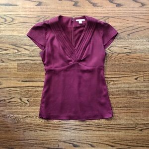 Silky Banana Republic Fitted cap sleeve blouse